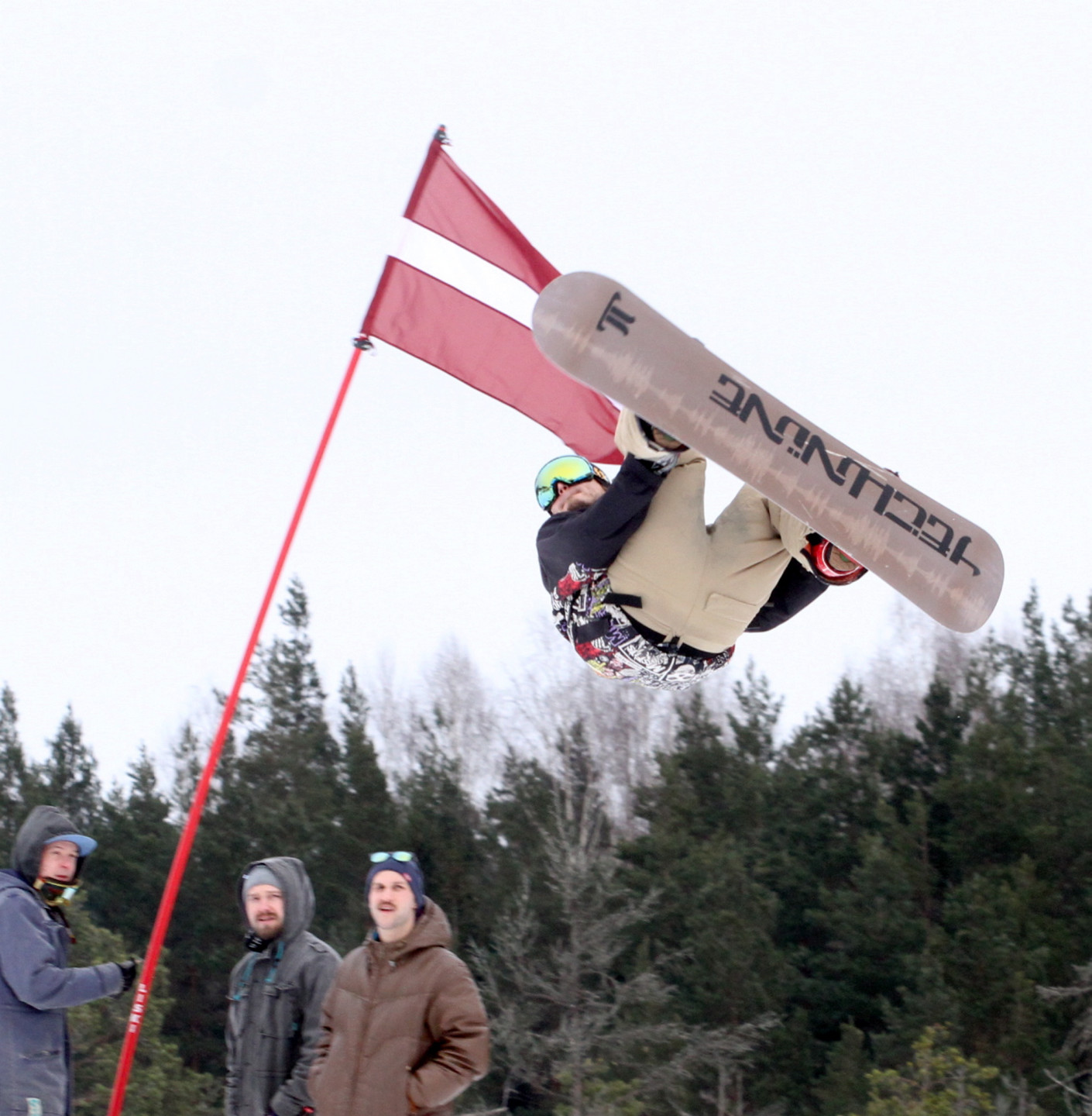 02.03.2013. Milzkalnā notika "Latvijas Snovbordistu čempionāts 2013".