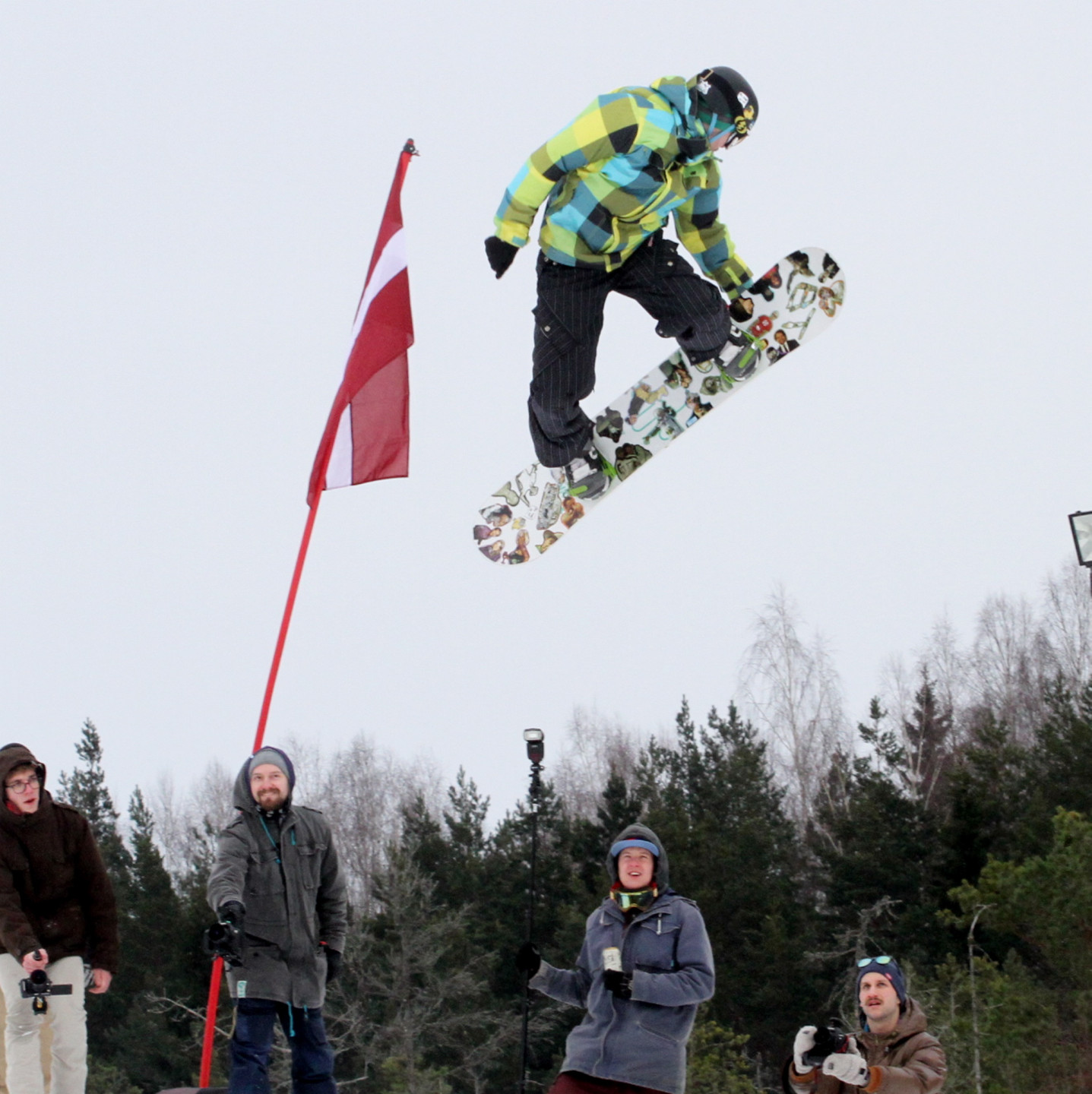 02.03.2013. Milzkalnā notika "Latvijas Snovbordistu čempionāts 2013".