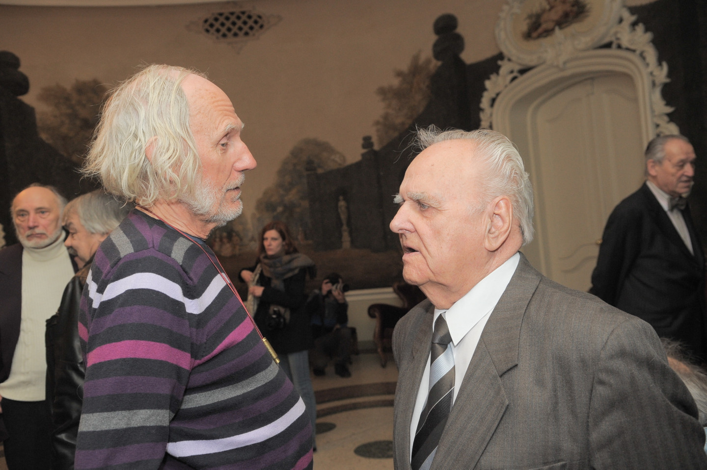 29.04.2013. Filmas "Džimlai Rūdi Rallallā!" aktieri un filmēšanas grupa pulcējas kinoteātrī Splendid Palace, Rīga. Foto: Gints Ivuškāns