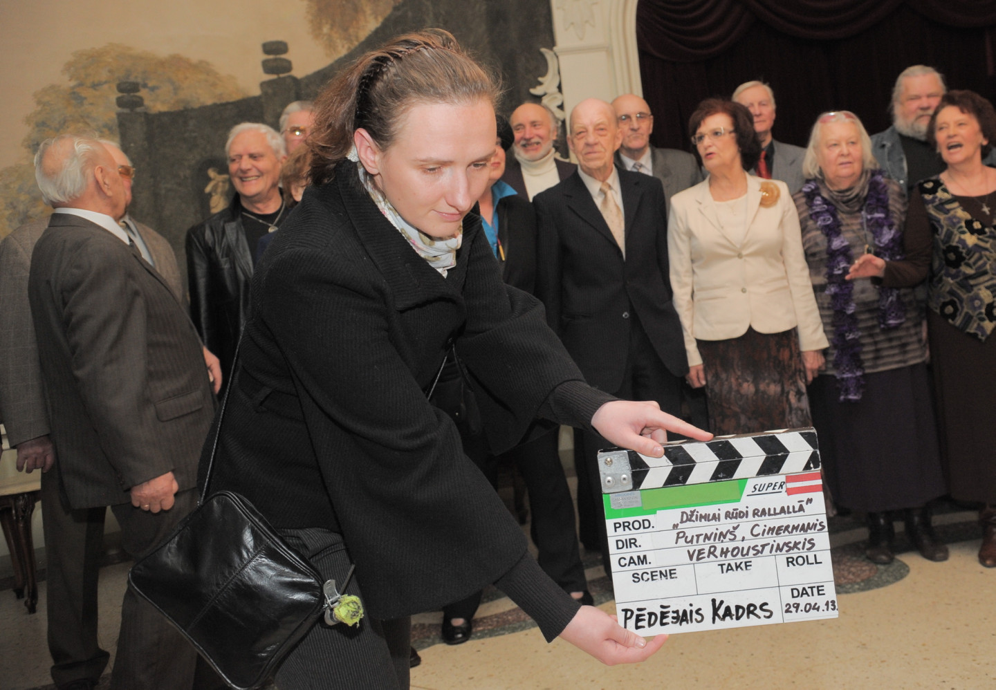 29.04.2013. Filmas "Džimlai Rūdi Rallallā!" aktieri un filmēšanas grupa pulcējas kinoteātrī Splendid Palace, Rīga. Foto: Gints Ivuškāns
