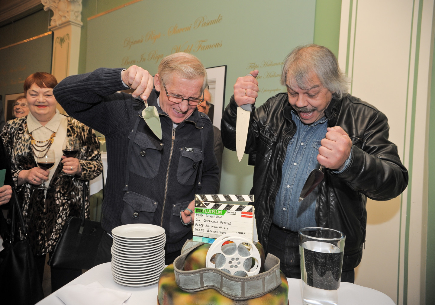 29.04.2013. Filmas "Džimlai Rūdi Rallallā!" aktieri un filmēšanas grupa pulcējas kinoteātrī Splendid Palace, Rīga. Foto: Gints Ivuškāns