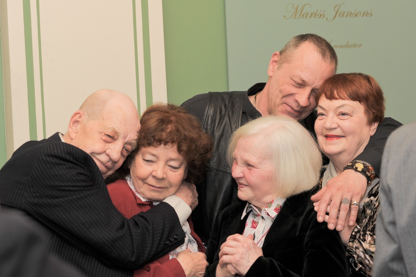 29.04.2013. Filmas "Džimlai Rūdi Rallallā!" aktieri un filmēšanas grupa pulcējas kinoteātrī Splendid Palace, Rīga. Foto: Gints Ivuškāns