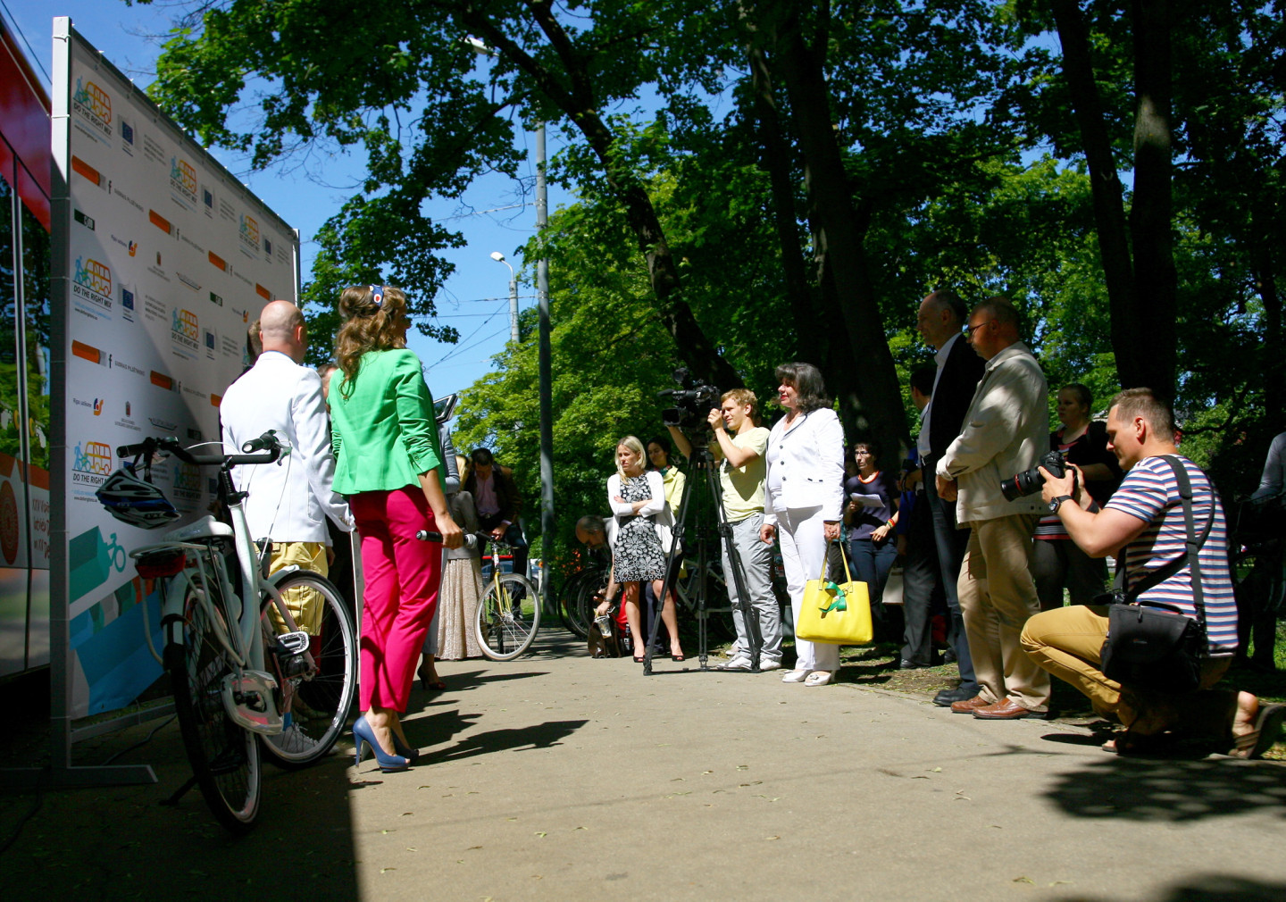 12.06.2013. Preses konferencē iepazīstināja ar "Pārvietojies gudri" iniciatīvu.