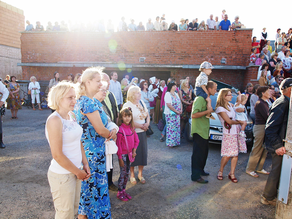 2013.06.15. VAS « Latvijas Dzelzceļš » ar unikālu pasākumu «Dziesmu un Deju svētku ekspresis» ieskandināja XXV Vispārējos latviešu dziesmu un XV Deju svētkus.
