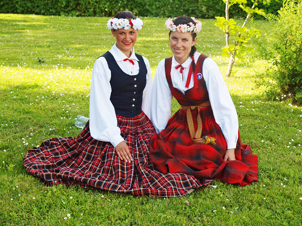 2013.06.15. VAS « Latvijas Dzelzceļš » ar unikālu pasākumu «Dziesmu un Deju svētku ekspresis» ieskandināja XXV Vispārējos latviešu dziesmu un XV Deju svētkus.