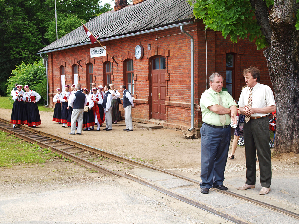 2013.06.15. VAS « Latvijas Dzelzceļš » ar unikālu pasākumu «Dziesmu un Deju svētku ekspresis» ieskandināja XXV Vispārējos latviešu dziesmu un XV Deju svētkus.