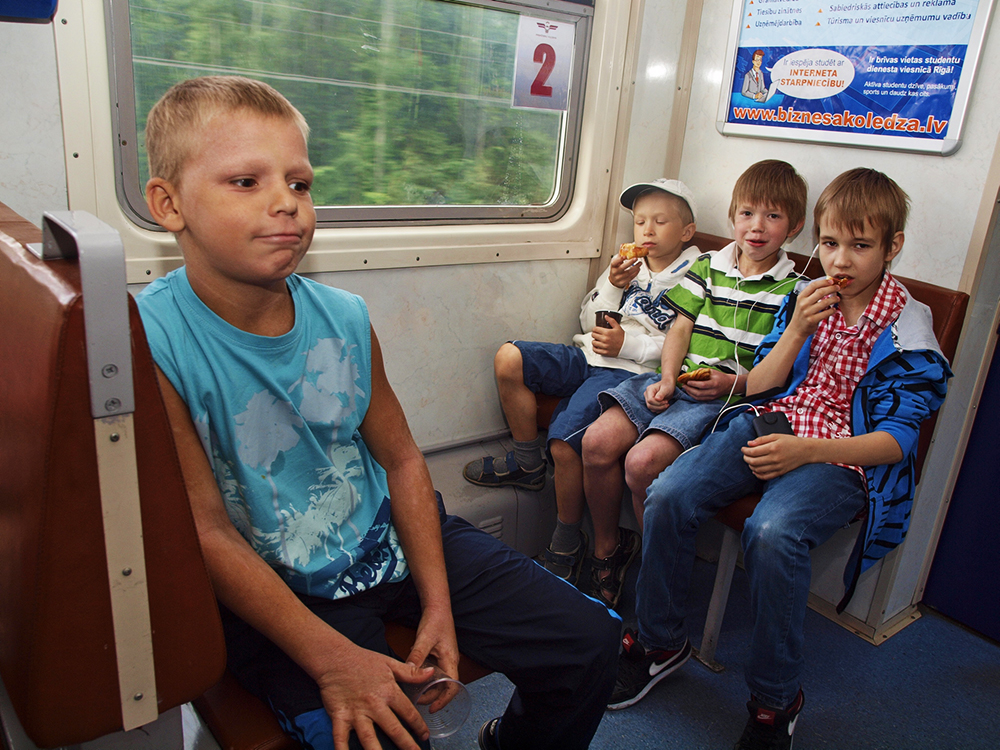 2013.06.15. VAS « Latvijas Dzelzceļš » ar unikālu pasākumu «Dziesmu un Deju svētku ekspresis» ieskandināja XXV Vispārējos latviešu dziesmu un XV Deju svētkus.
