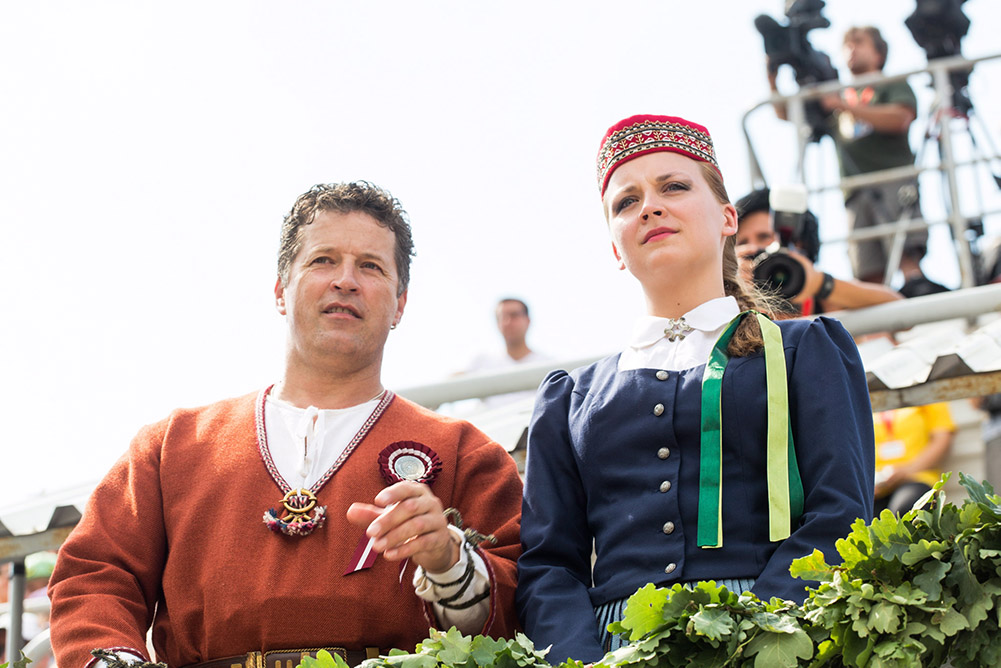 2013.07.05. XXV Vispārējie latviešu Dziesmu un XV Deju svētki, Deju lieluzvedums Tēvu laipas 1.koncerts stadionā Daugava