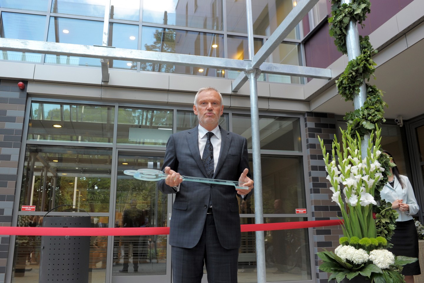 17.07.2013. Svinīgi atklāk jauno Administratīvās rajona tiesas Rīgas tiesu nama ēku. Baldones iela 1a, Rīga.