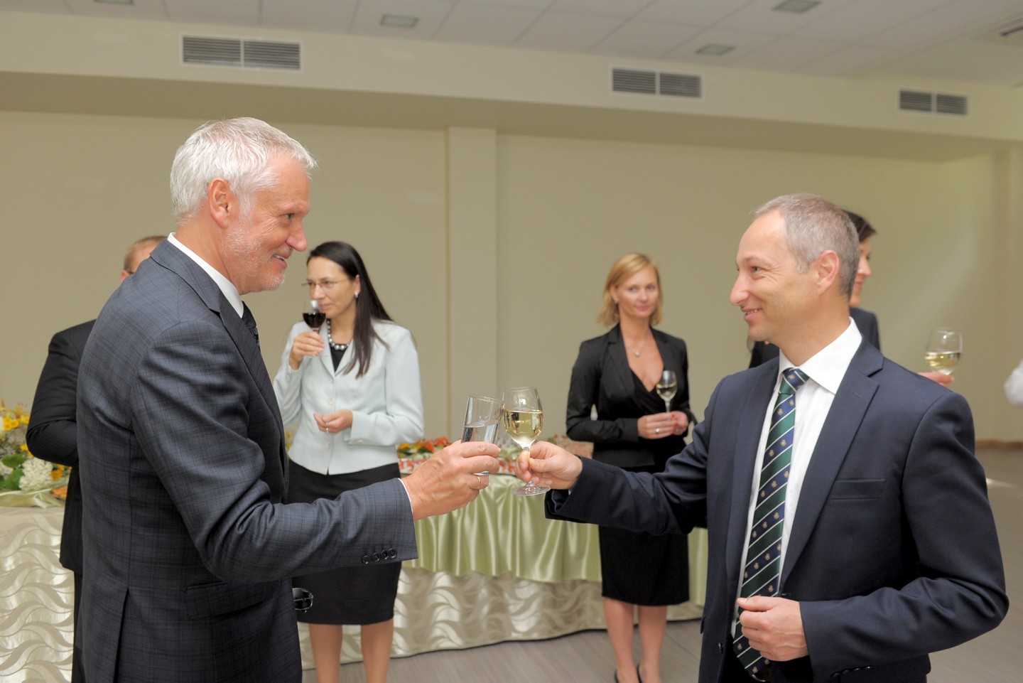 17.07.2013. Svinīgi atklāk jauno Administratīvās rajona tiesas Rīgas tiesu nama ēku. Baldones iela 1a, Rīga.