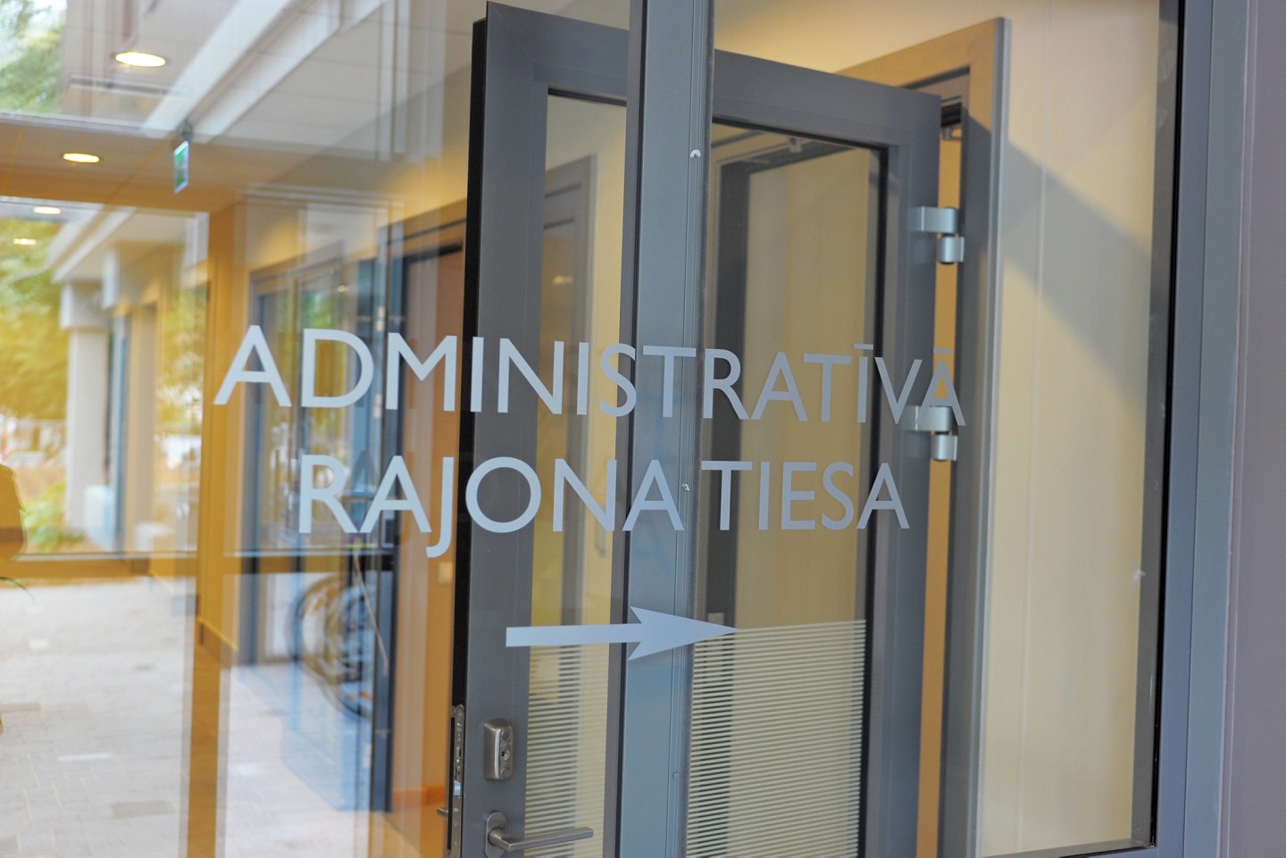 17.07.2013. Svinīgi atklāk jauno Administratīvās rajona tiesas Rīgas tiesu nama ēku. Baldones iela 1a, Rīga.