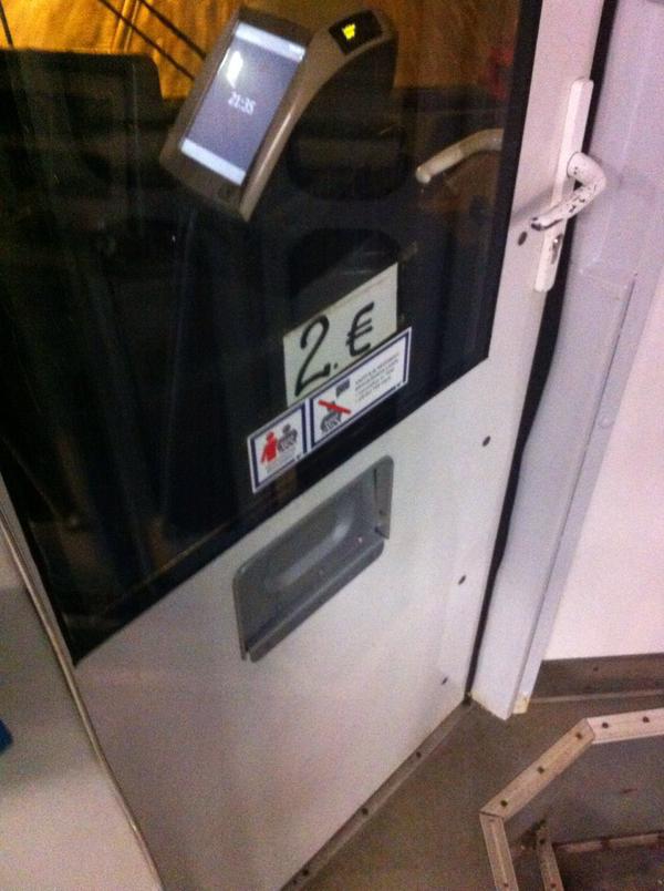 @Dinars14: "Ušakovs galīgi traks palicis."