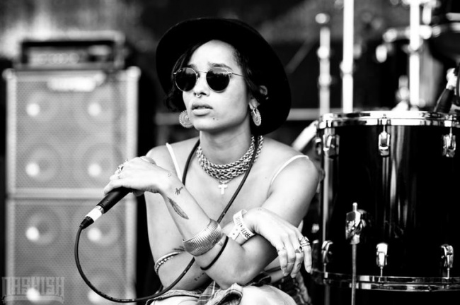 Rokmūziķa Lenija Kravica meita Zoja