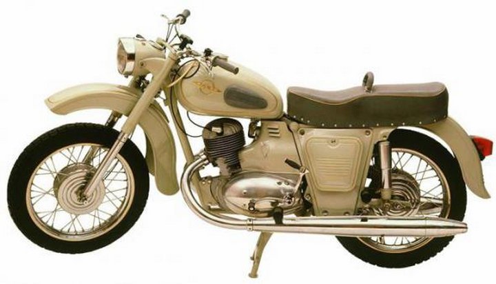 Motocikls "IŽ Planeta-3" maksāja 670 rubļus, apmēram tikpat maksāja krāsainais televizors