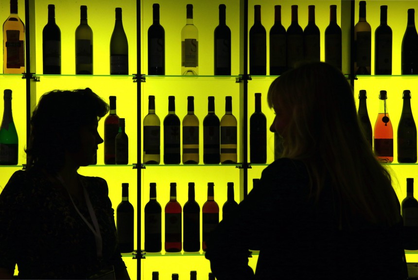 exaggerate Photo switch VAKARA ZIŅAS: Kāpēc sieviešu alkoholisms daudz bīstamāks nekā vīriešu? -  nra.lv