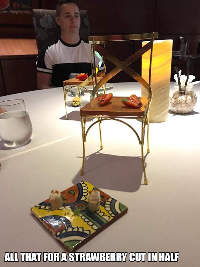 Kad izrādās, ka galvenais ir šādi pasniegt divas zemenes pusītes