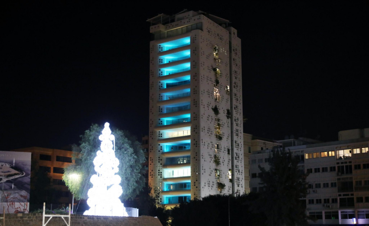 Ēka Nikosijā, Kiprā