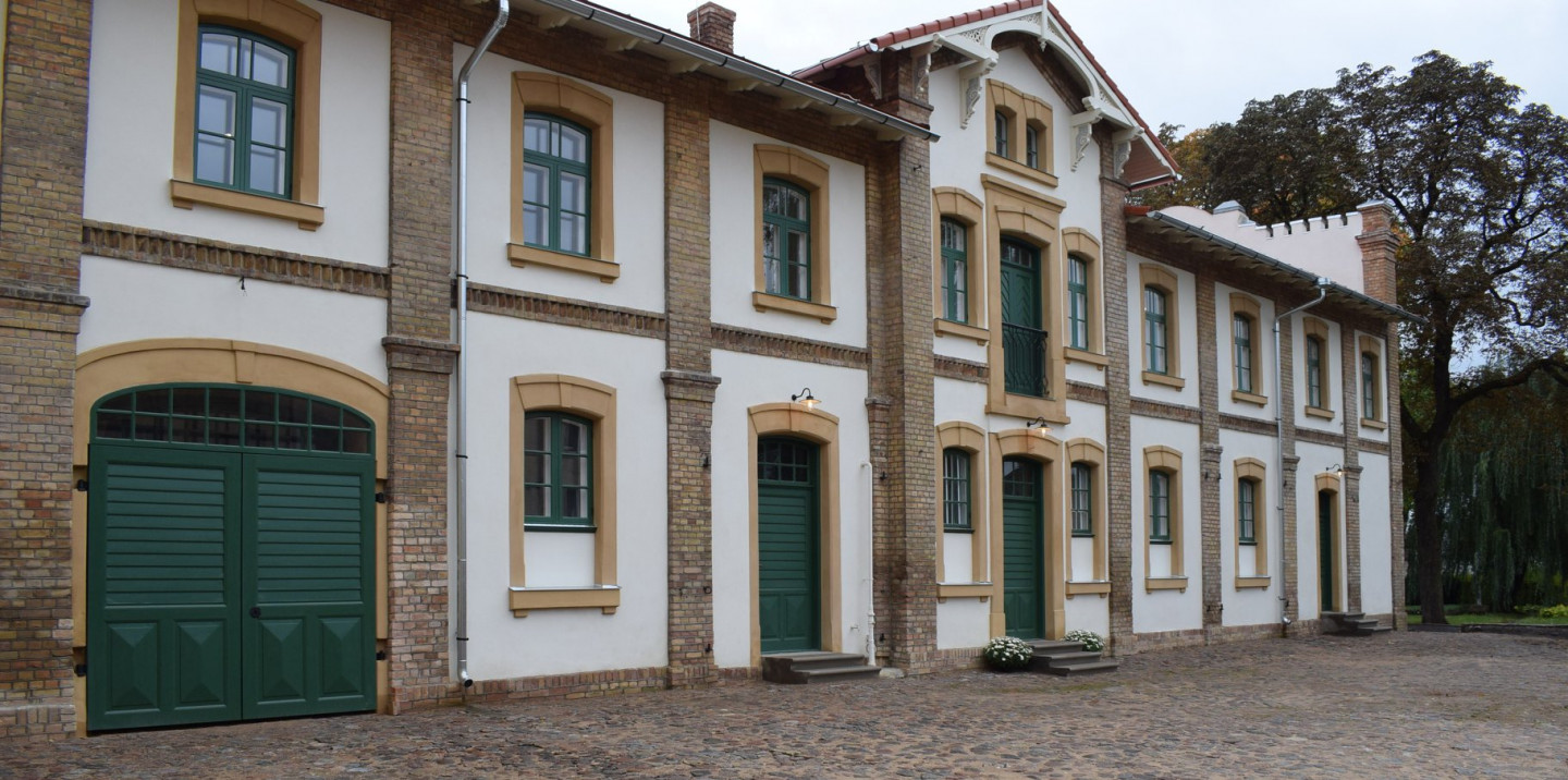 Restaurācija. Bauskas muzeja ēkas jumta un fasādes atjaunošana. Adrese: Kalna iela 6, Bauska