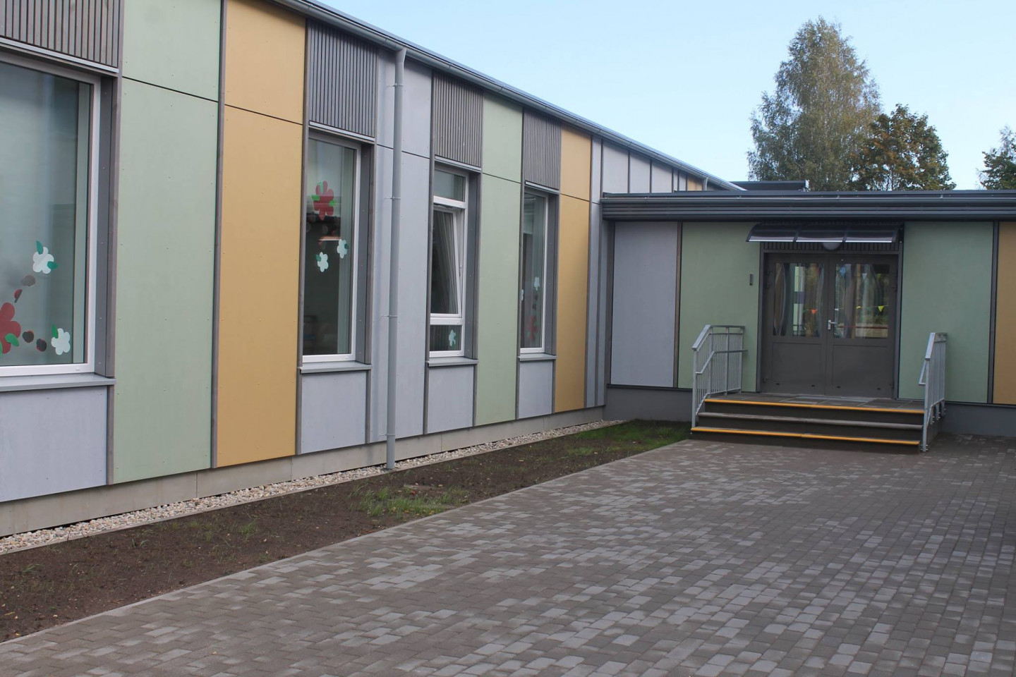 Koka būve. PII "Gaismiņa" moduļu tipa ēkas būvniecība. Adrese: Komunālā iela 7, Ķegums