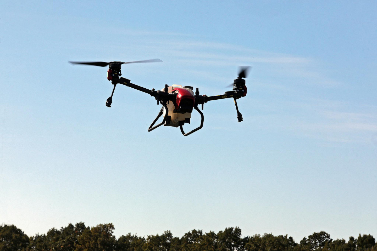 Holivudas Aktieris Pal dz Ukrainai Sar p t 500 Dronus Nra lv holivudas-aktieris-pal-dz-ukrainai-sar-p-t-500-dronus-nra-lv