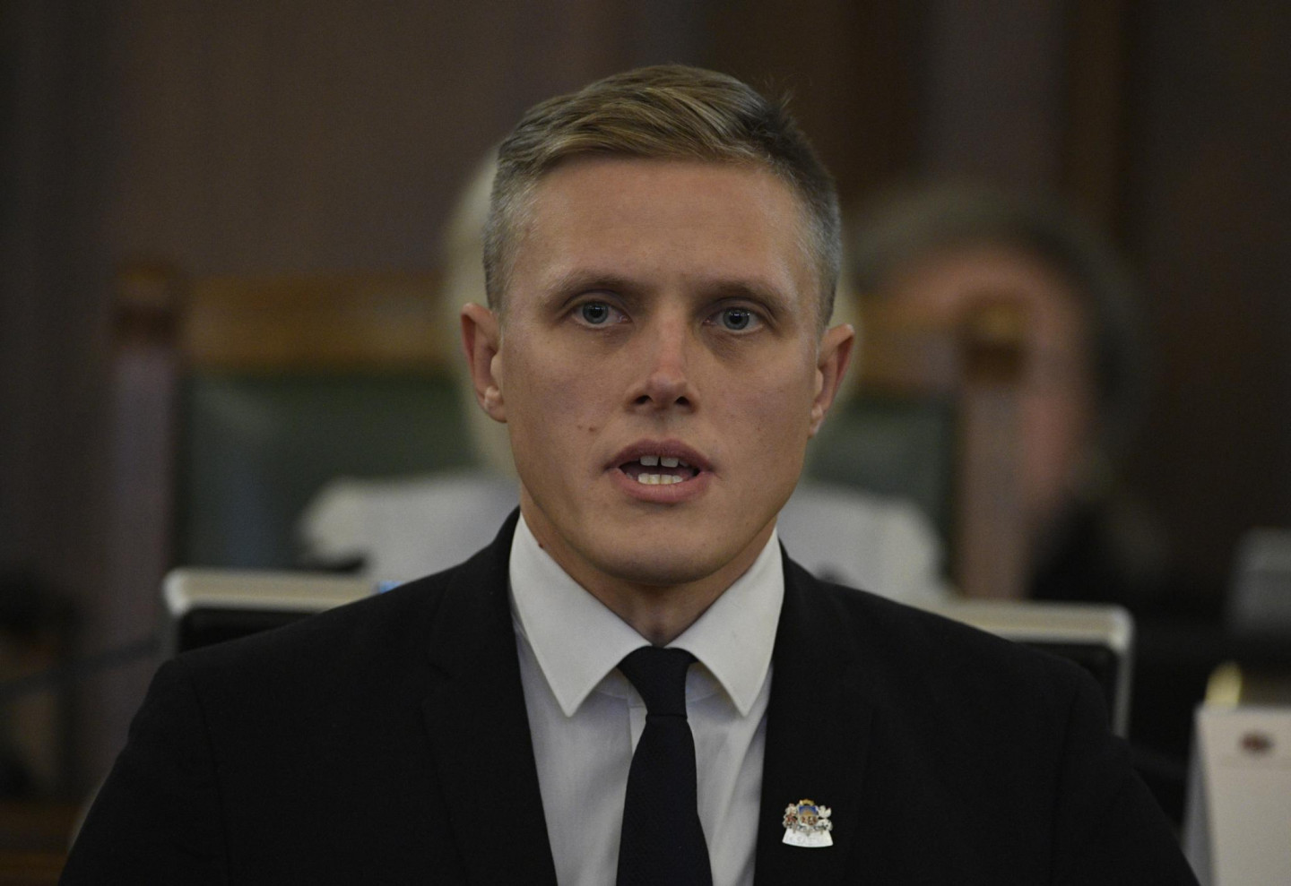 Dombrava uzskata, ka rīdziniekiem nabadzības riskus rada atkarību ...