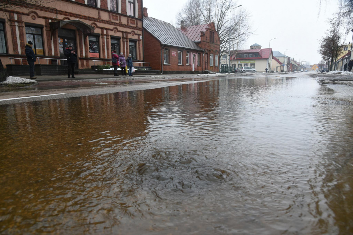 Jēkabpilī plūdu dēļ pārtrūks LMT mobilie sakari - nra.lv