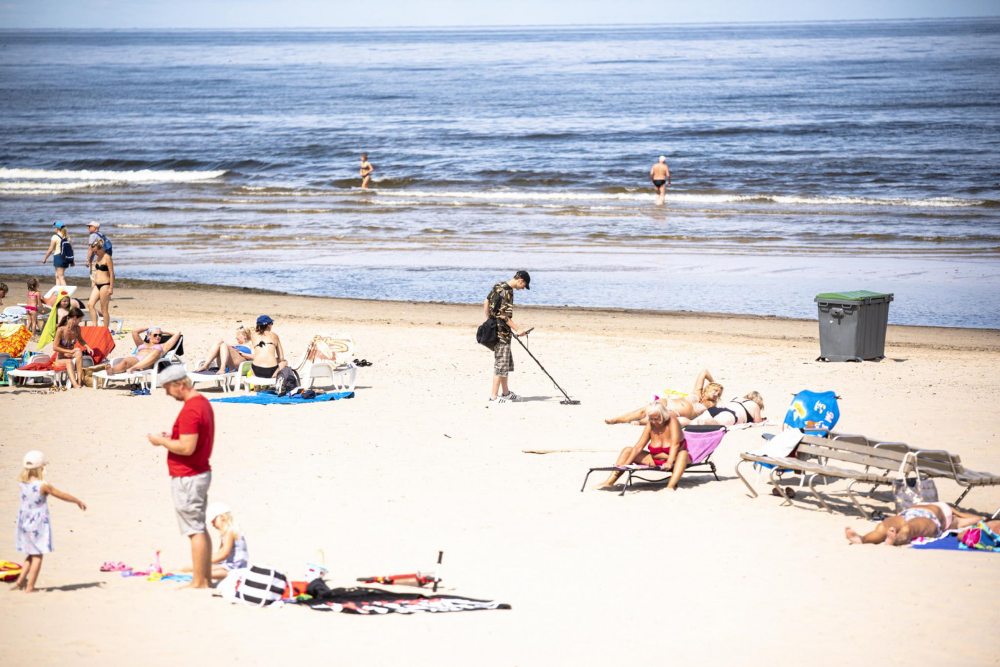 Jūrmalas pludmalēs piedāvā bezmaksas veselību uzlabojošas nodarbības ...