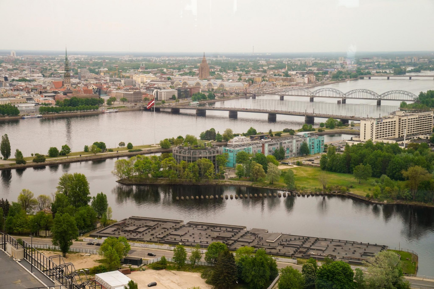 Rīga paliek tukšāka: pērn iedzīvotāju skaits samazinājies par 4600 ...