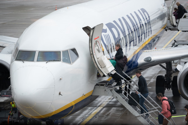 "Ryanair" uz laiku slēdz tīmekļa vietni un lietotni