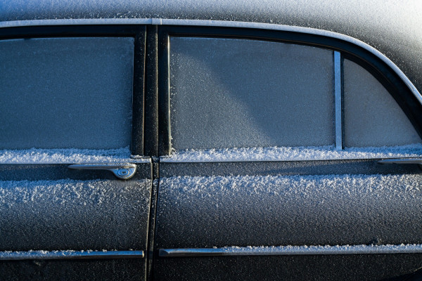5 padomi, kā sagatavot automobili ziemai