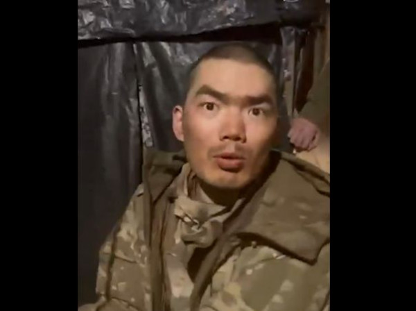 VIDEO. Ukrainas karaspēks sagūsta divus Ķīnas pilsoņus, kuri karoja Krievijas armijā