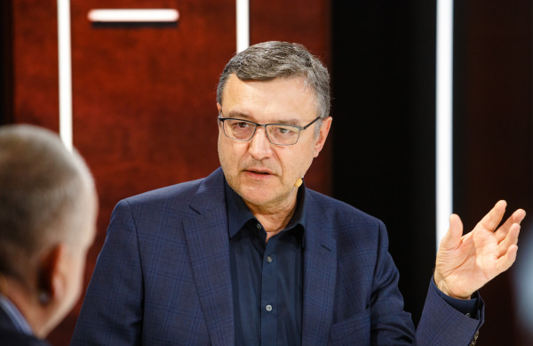 Jānis Reirs: "airBaltic" šobrīd pieder vien dažas lidmašīnas, pārējās - pārdotas līzinga kompānijai