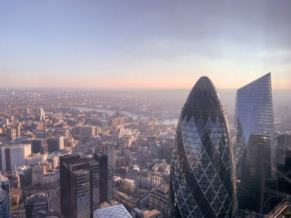 Miljonāri masveidīgi pamet Londonu; izkrīt no pasaules bagātāko pilsētu piecinieka