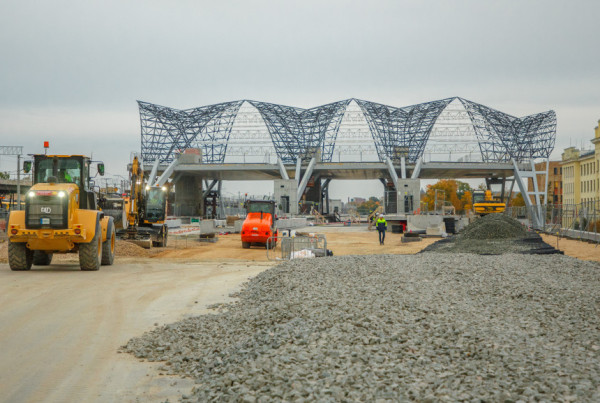 Atsākta "Rail Baltica" Rīgas Centrālās stacijas ēkas būvniecība