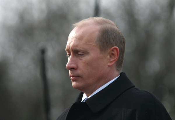 Putins izsludina "Lieldienu pamieru"