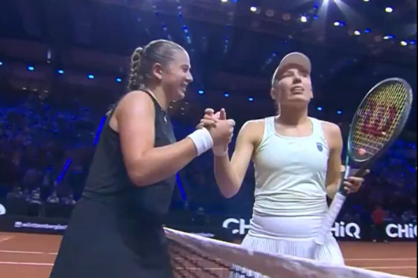 VIDEO. Ostapenko sasniedz Štutgartes turnīra finālu un atgriežas pasaules vadošajā divdesmitniekā