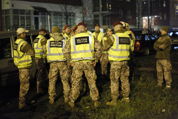 Militārā policija brīdina Biķerniekos dzīvojošos un strādājošos