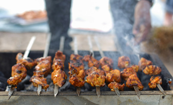 Sulīga un maiga - interesanta marināde gaļai, atklājot grilēšanas sezonu
