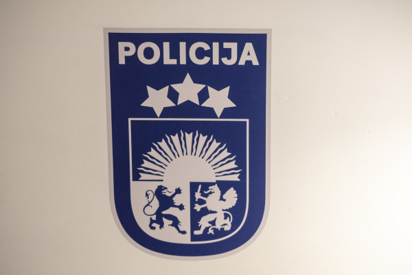 Vīrietis nonāk policijas redzslokā par nacionālā un etniskā naida izraisīšanu