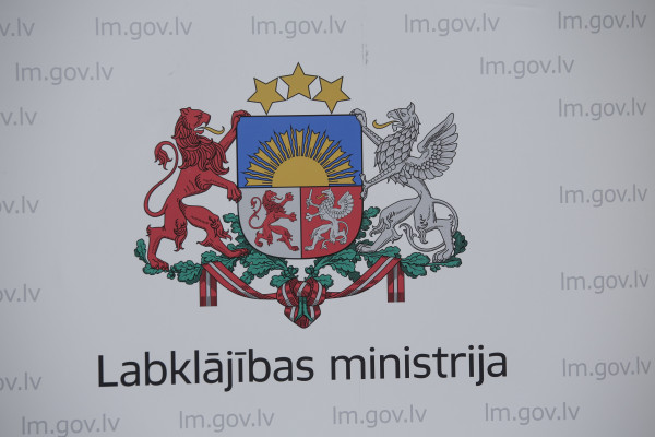 Izveidots jauns atbalsta tālrunis vardarbības novēršanai