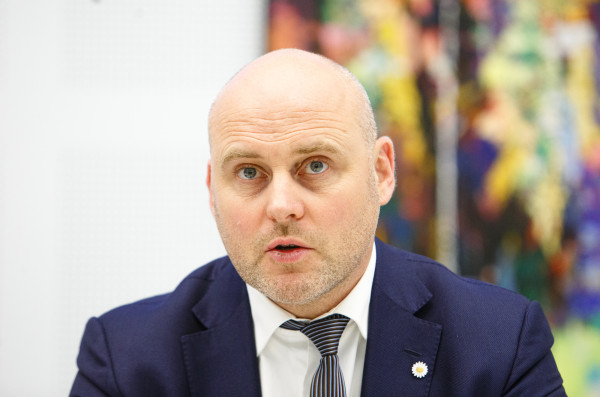 Andris Kulbergs soli pa solim izskaidro notikušo, kas izsauca elektroenerģijas krīzi Spānijā