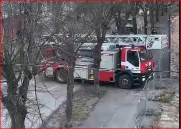 Vugd Rtanspots VIDEO. Cilvēki šokā, kā slēgtajā Vārnu ielā